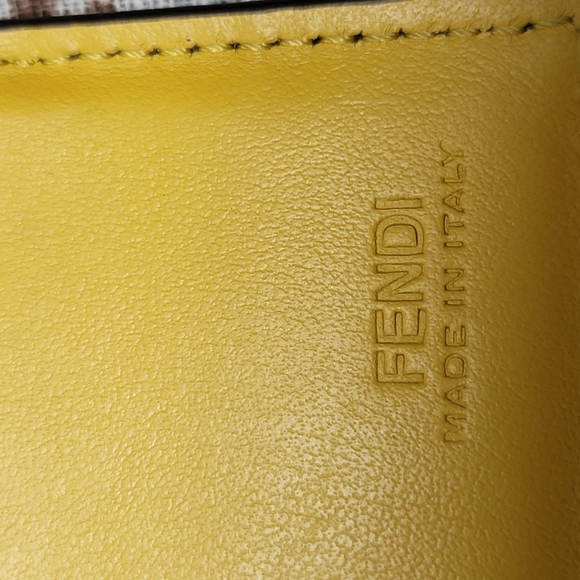 Fendi Black and Yellow Wallet - Picture 9 of 11